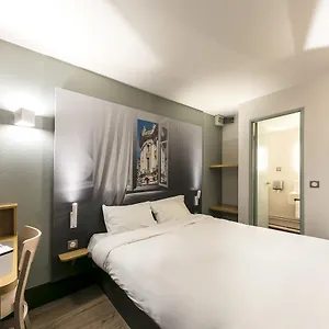 ** Hotel Cité De L'espace Mouchotte Francia